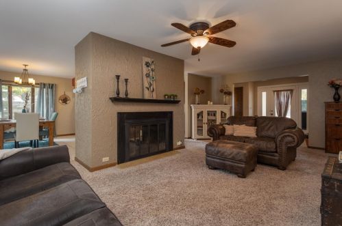 1213 Lark St, Alex MN 56308-2312 exterior