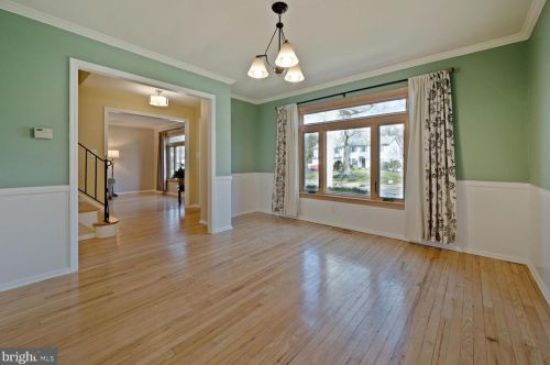 28 Fieldston Rd, Princeton NJ 08540-6429 exterior