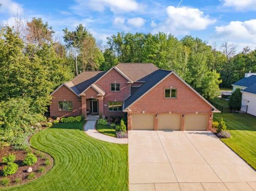 1571 Polo Run Ter, Green Bay, WI 54313-6189