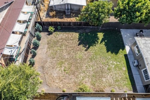 115 Hemlock Ave, Sunnyvale CA  exterior