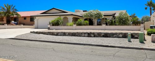 2410 Daytona Ave, Lake Havasu City, AZ 86403-6816