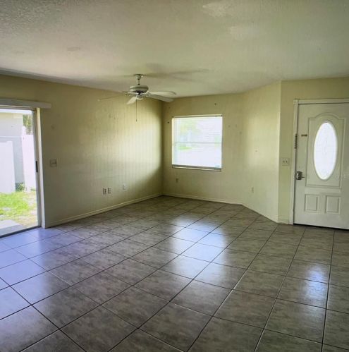 1206 Amazon Ln, Kissimmee, FL 34759-5009