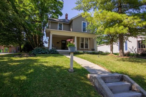 231 4th St, Marysville, OH 43040-1257