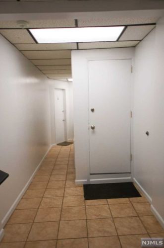 183 Hackensack Plank Rd, Union City, NJ 07086-5854