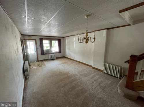 1913 8th St, Wilmington, DE 19805-3035