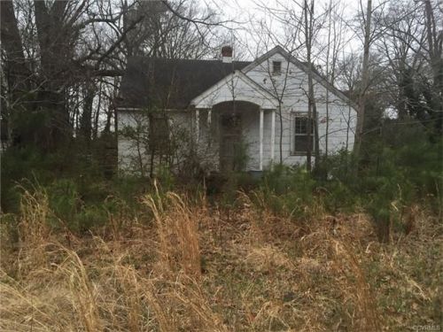 670 Johns Neck Rd, Weems, VA 22576-2710