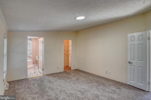 751 Fernwood Dr, Harrington DE  19952-6017 exterior