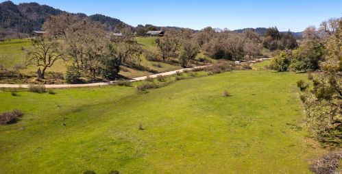 18801 Shafer Ranch Rd, Willits CA  95490-9642 exterior