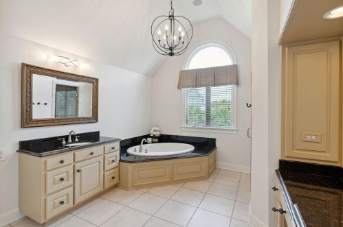 5 Beachwood, Isle Of Palms SC  29451-2815 exterior