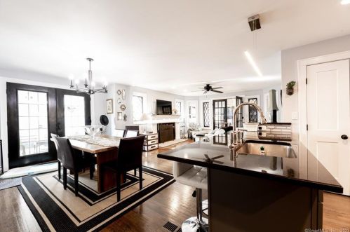 53 Grant St, Milford CT 06460-5310 exterior