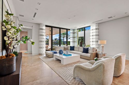 190 5 Ave, Boca Raton FL  33431-7610 exterior