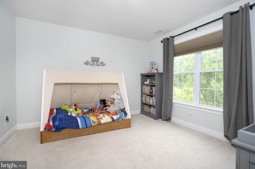 10 Pine Valley Ct, Glen Mills PA  19342-1823 exterior