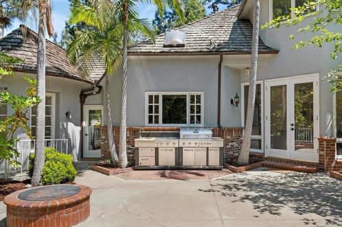 9750 Lake Helix Ter, La Mesa CA  91941-4432 exterior