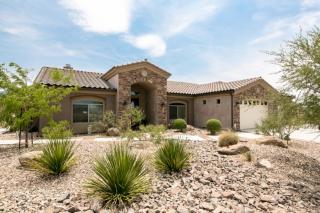 3260 Rosslynn Dr, Kingman, AZ 86401-5586