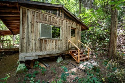 19470 Mitchell Mine Rd, Pine Grove, CA 95665-9215