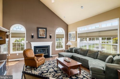 16 Livingston Ln, Lumberton Township NJ  08048-6210 exterior