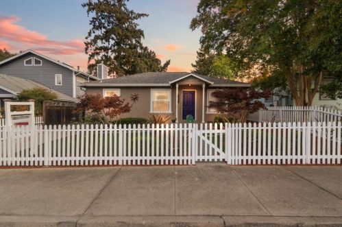 488 Wraight Ave, Los Gatos, CA 95032-7391