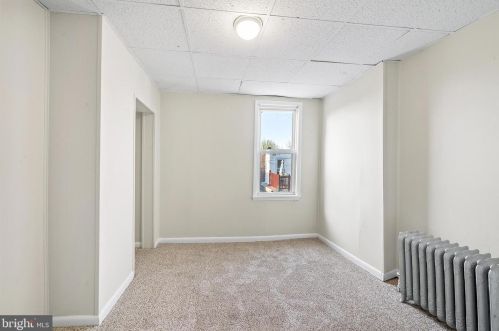 6402 Callowhill St, Philadelphia PA 19151-4009 exterior