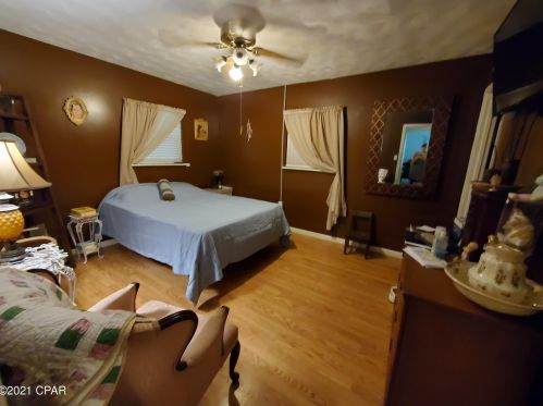 3988 Wood Duck Trl, Sunny Hills FL  32428-3567 exterior