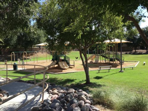 15946 Port Royale Ln, Sun City AZ  85379-5151 exterior