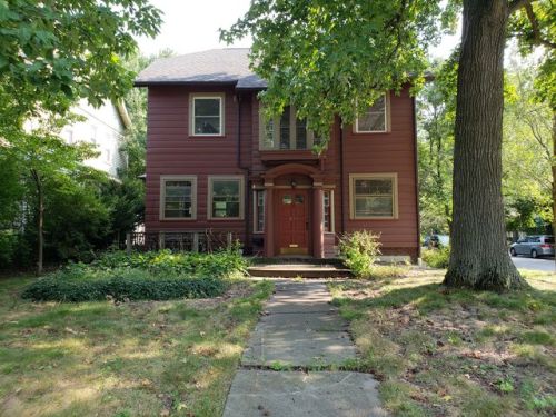 2972 Overlook Rd, Cleveland OH  44118-2463 exterior