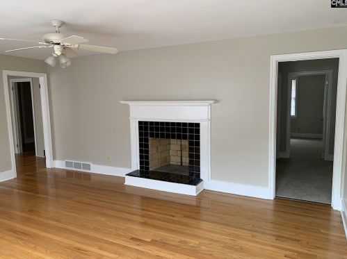 9 Carroll Ct, Cayce-West Columbia, SC 29170-2012