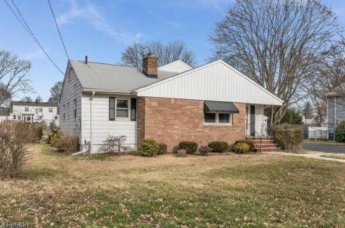 16 Diana Rd, Greystone Park, NJ 07950-2105