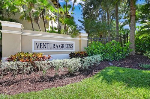 2772 Eagle Rock Cir, West Palm Beach, FL 33411-6704