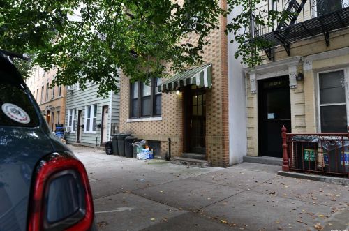 25-69 35th St, Long Island City, NY 11103