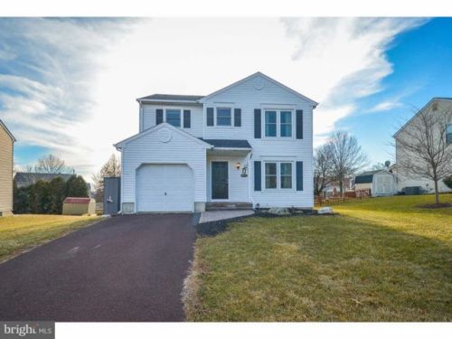 111 Fox Hunt Dr, Souderton, PA 18964-1982