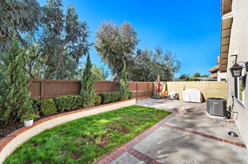 33 Desert Thorn, Trabuco Canyon, CA 92688-1240