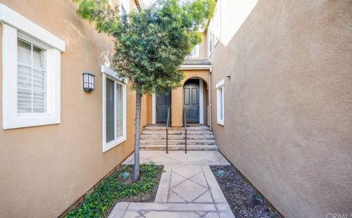 1318 Mc Fadden Dr, Fullerton, CA 92833-5604