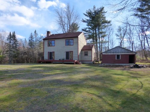 352 New Rye Rd, Chichester, NH 03234-4512