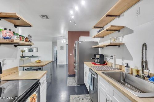 1901 22nd St, Phoenix AZ  85006-2446 exterior