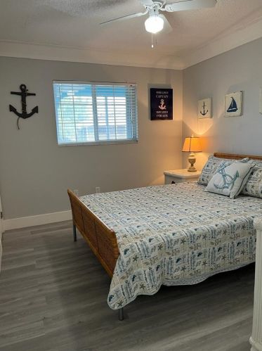 18 Bounty Ln, Key Largo FL  33037-2304 exterior