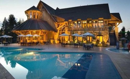 12303 Lookout Loop, Truckee CA  96161-4528 exterior