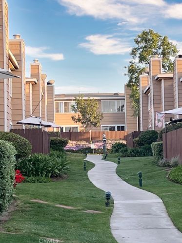 620 Lambert Rd, La Habra CA  90631-6141 exterior