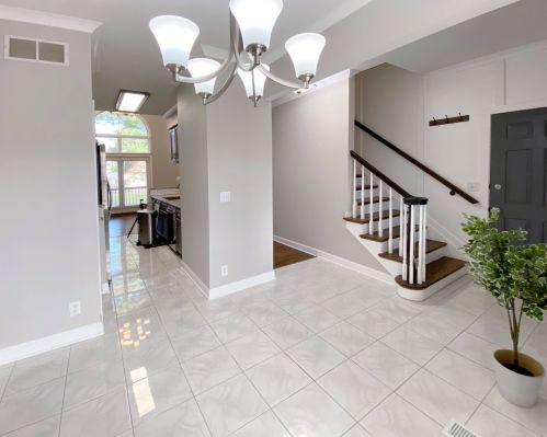 2742 Mansion Pl, Covington KY  41017-4700 exterior