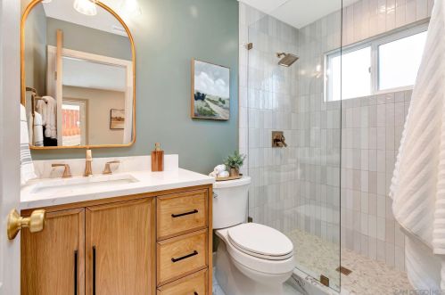 1896 Gotham St, Chula Vista CA  91913-2623 exterior