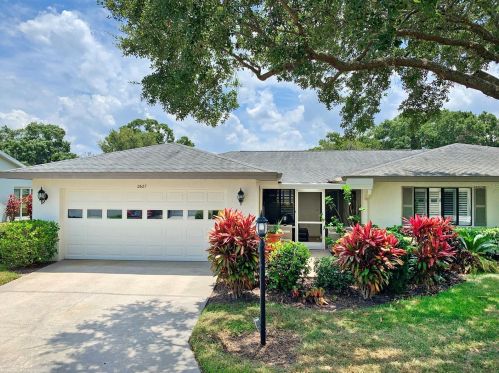 2627 Lancaster Dr, Ruskin, FL 33573-6515