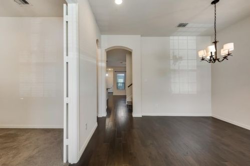 225 Spring Valley Rd, Richardson TX  75081-4035 exterior