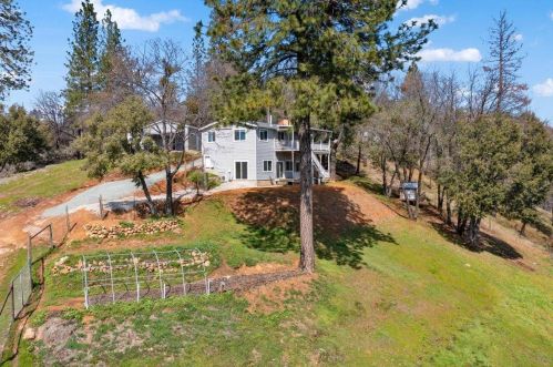 20063 Post Chaise Cir, Grass Valley CA  95949-9585 exterior