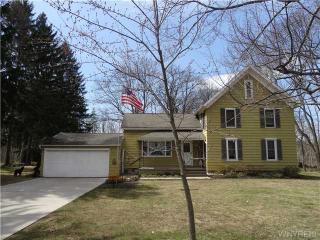 6472 Stevens Rd, Hamburg, NY 14075-6130