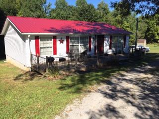 463 Cedar Hill Dr, Glendale, KY 42701-8692