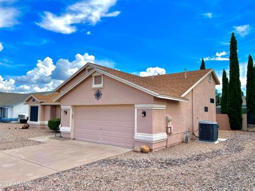 2724 Thunderbird Dr, Sierra Vista, AZ 85650-6688