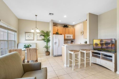 2459 Caravelle Cir, Kissimmee FL 34746-5809 exterior