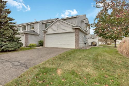 15985 Flotilla Trl, Saint Paul, MN 55124-6014