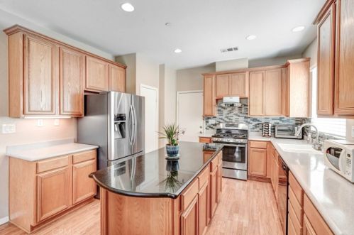 1533 Rose St, Redlands CA  92374-4735 exterior