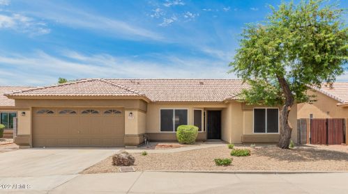 6396 81st Dr, Glendale, AZ 85303-3236