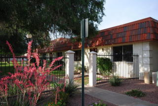 7813 49th Ave, Glendale, AZ 85301-1513